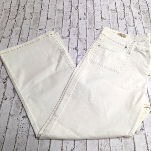 NWT Levi's 545 Low Bootcut Jeans - Picture 1 of 8